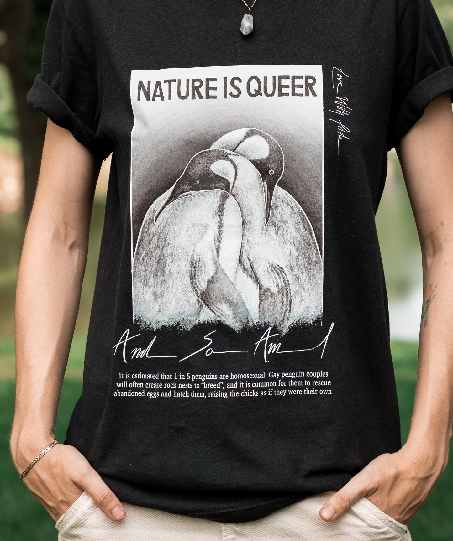 Gay Penguins | T-Shirt